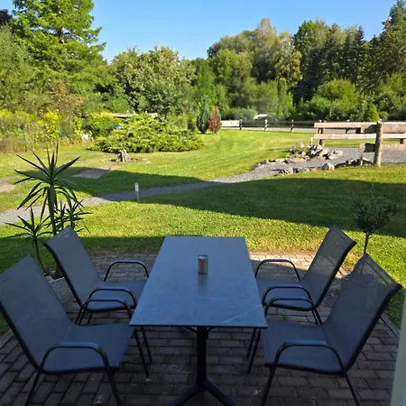 Am Rittergut Giesenstein Gartenblick *
